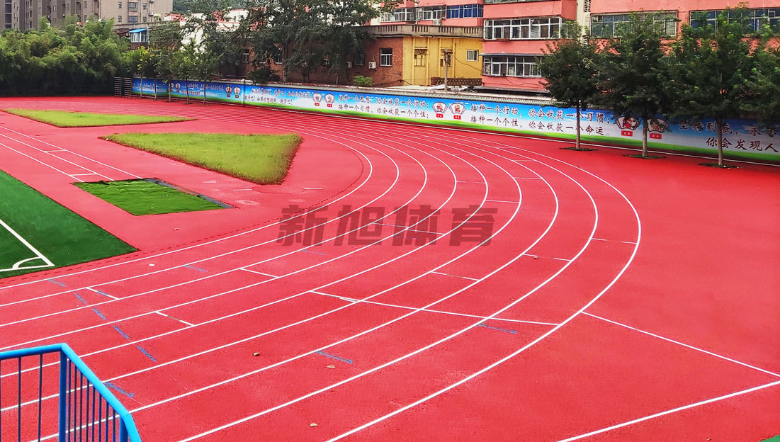 塑膠跑道施工材料超出計算用量